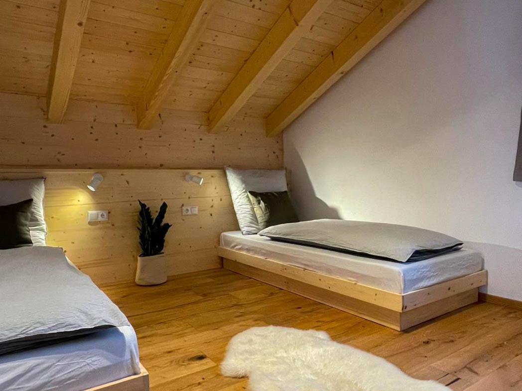 Bayerwald Chalet Kaitersberg Mit Sauna, Sonnenterrasse Und Garten อาร์นบรุค ภายนอก รูปภาพ