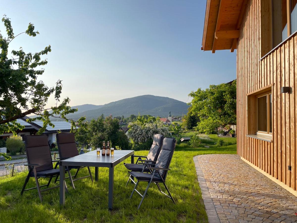 Bayerwald Chalet Kaitersberg Mit Sauna, Sonnenterrasse Und Garten อาร์นบรุค ภายนอก รูปภาพ